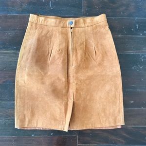 AMAZING vintage suede camel skirt